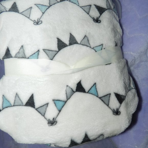 Hudson Baby Infant Elephant Gift Set Toy & Matching Baby Blanket NEW/NWT! - Picture 5 of 11